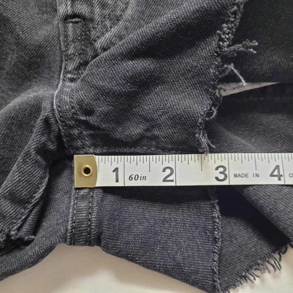 Levi's 501 Original Cutoff Shorts Black High Rise Size 28 Button Fly Festival - Picture 8 of 12